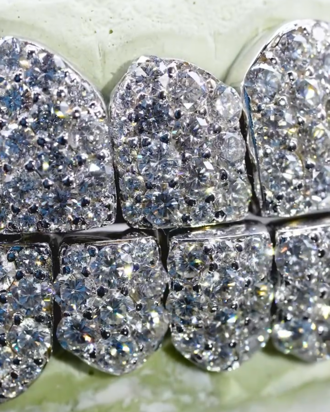 7 Pointer Big Honeycomb Diamond Grillz